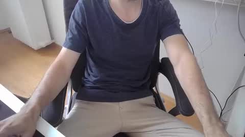 Snapshot of kinky_alaric chatting on 06.10.26 kinky_alaric online show from 06.10.26