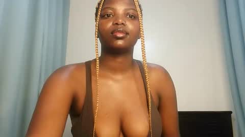 Snapshot of kinky_lola1 chatting on 10.21.25 Lola online show from 10.21.25