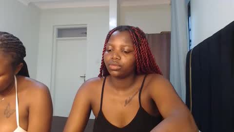 Lola online show from 05.04.26