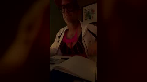 Snapshot of kinkybouts chatting on 12.15.25 Kinky Boots x online show from 12.15.25