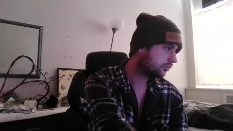 Snapshot of kinkycouple1789 chatting on 12.13.24 Maysie and Hunter online show from 12.13.24