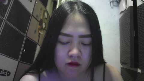 Snapshot of kinkyhotcumm chatting on 02.21.25 KAREN online show from 02.21.25