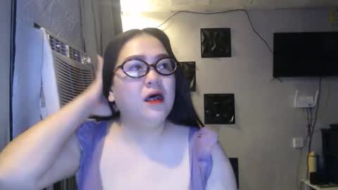 Snapshot of kinkyhotcumm chatting on 02.21.26 KAREN online show from 02.21.26