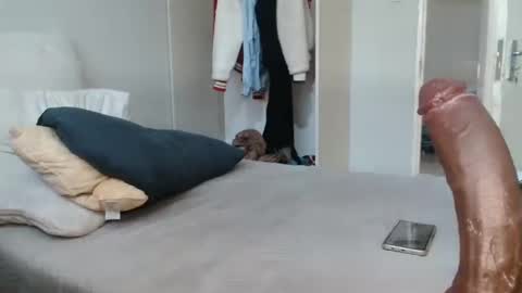 Snapshot of kinkyj_ chatting on 11.05.25 kinkyj_ online show from 11.05.25