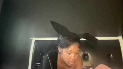 Bunniii online show from 01.26.25