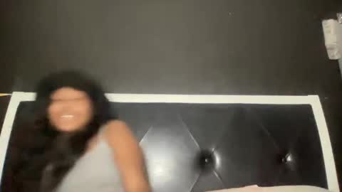 Bunniii online show from 02.02.25