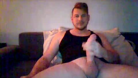 kinkylionboy online show from 12.04.24