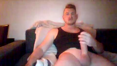 kinkylionboy online show from 01.28.25