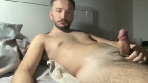 Snapshot of kinkylolo31 chatting on 10.04.25 cachonlolo31 online show from 10.04.25