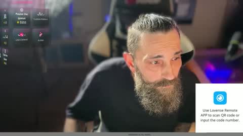 Snapshot of kinkyrusty chatting on 02.01.26 kinkyrusty online show from 02.01.26