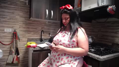 kinkyy_mom online show from 06.09.26