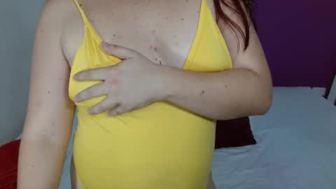 Snapshot of kinkyy_redhead chatting on 02.05.25 kinkyy_redhead online show from 02.05.25
