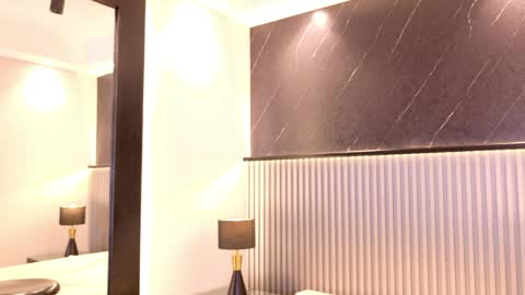  CALL ME KINSLEY  online show from 04.09.26