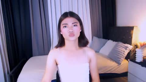 kiora_greyson online show from 06.10.26