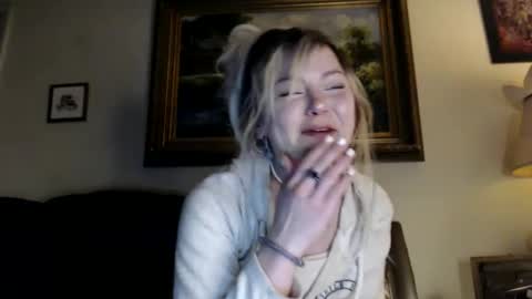 Kipsy Rose online show from 12.18.24