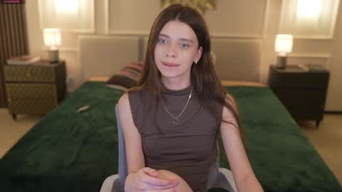 Snapshot of kira0541 chatting on 02.26.26 Sweet girls online show from 02.26.26