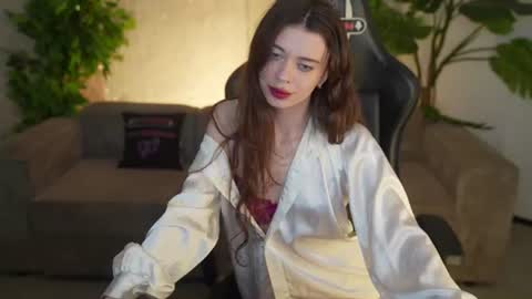 Snapshot of kira0541 chatting on 07.26.26 Sweet girls online show from 07.26.26