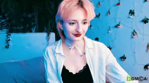 Kira online show from 04.24.26