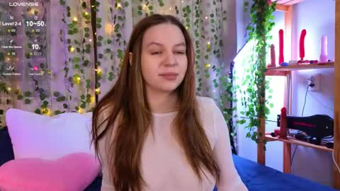 Kira Briis online show from 05.04.26