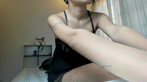 Snapshot of kira_dream17 chatting on 12.25.24 Kira online show from 12.25.24