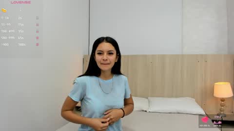 Snapshot of kira_dubois chatting on 04.06.26 Kira online show from 04.06.26