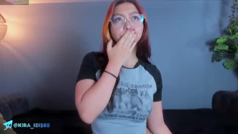 Snapshot of kira_exe chatting on 06.17.26 kira_exe online show from 06.17.26