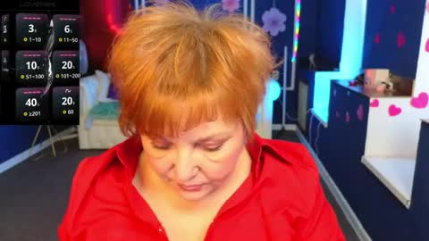 Kira Kennet online show from 04.06.26