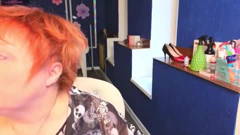 Kira Kennet online show from 04.23.26