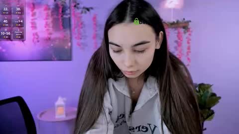 Snapshot of kira_light__ chatting on 01.15.26 kira_light__ online show from 01.15.26