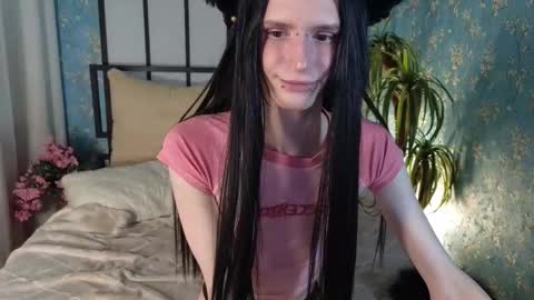 Snapshot of kira_long chatting on 03.05.26 MADI online show from 03.05.26