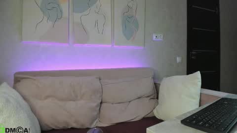 Kira online show from 01.17.26