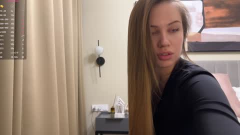 Kira online show from 01.23.25