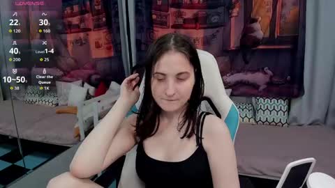 KiraParker online show from 04.21.26