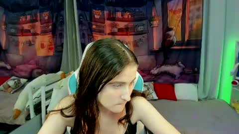 KiraParker online show from 08.02.26
