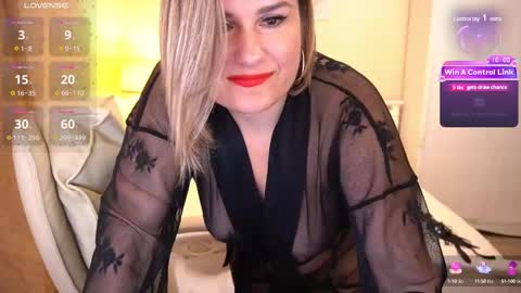 Kira online show from 03.11.25