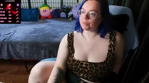 KiraSpitQueen online show from 12.20.24
