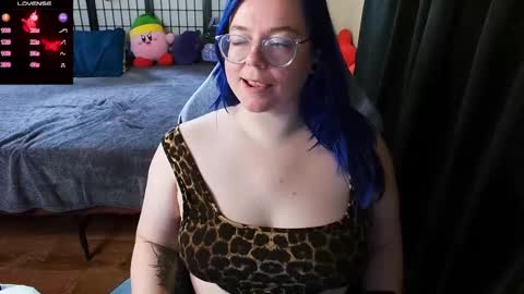 KiraSpitQueen online show from 12.20.24