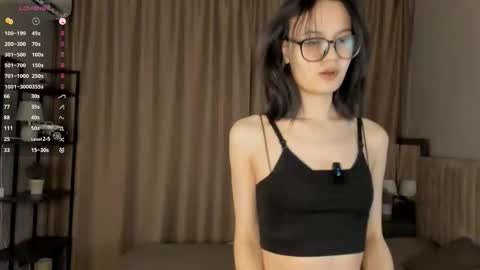 Snapshot of kirbycallaro chatting on 03.05.26 Miko online show from 03.05.26