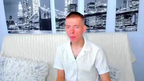 Snapshot of kireev_ chatting on 08.06.26 online show from 08.06.26