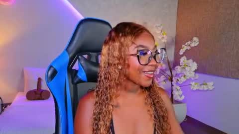 kishalove_ online show from 06.24.26