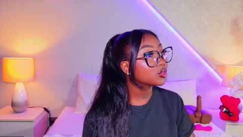 kishalove_ online show from 06.30.26