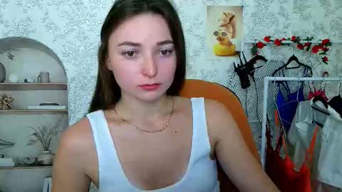 Snapshot of kiss_shy chatting on 10.15.25 Valeria online show from 10.15.25