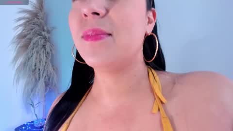 kissasins22 online show from 11.30.25