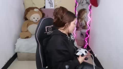 KISSI  online show from 10.27.25