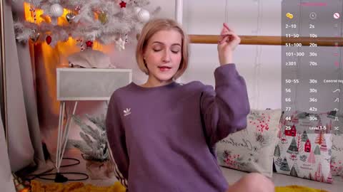 Snapshot of kisskiss_muah chatting on 12.28.24 Kate online show from 12.28.24