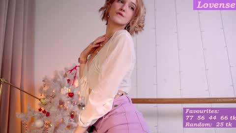 Snapshot of kisskiss_muah chatting on 01.21.25 Kate online show from 01.21.25