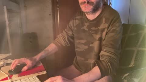 kissofbanned1983 online show from 04.23.26