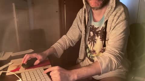 kissofbanned1983 online show from 04.29.26
