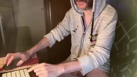 kissofbanned1983 online show from 05.05.26