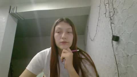 Snapshot of kiti_kitiss chatting on 03.08.26 kiti_kitiss online show from 03.08.26